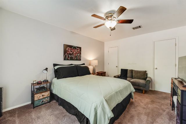 7510 Holly Hill Drive 111, Dallas, TX 75231