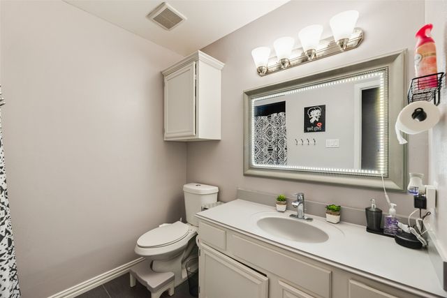 7510 Holly Hill Drive 111, Dallas, TX 75231