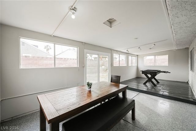 7157 Abbeyville Drive, Las Vegas, NV 89119