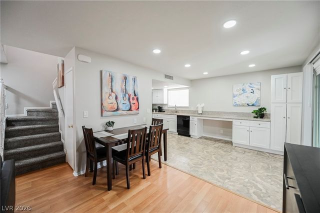 7157 Abbeyville Drive, Las Vegas, NV 89119