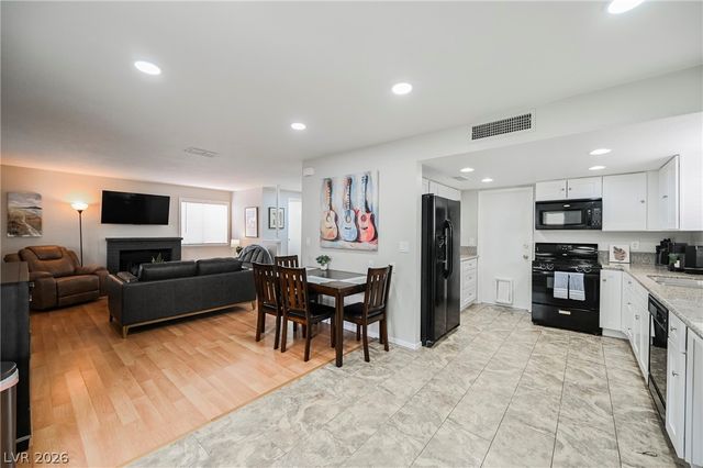 7157 Abbeyville Drive, Las Vegas, NV 89119
