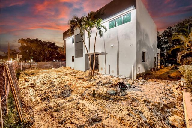 9833 N Miami Ave, Miami Shores, FL 33150