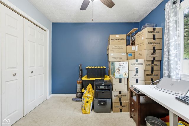 975 Stonegate Road, Greenwood, IN 46142