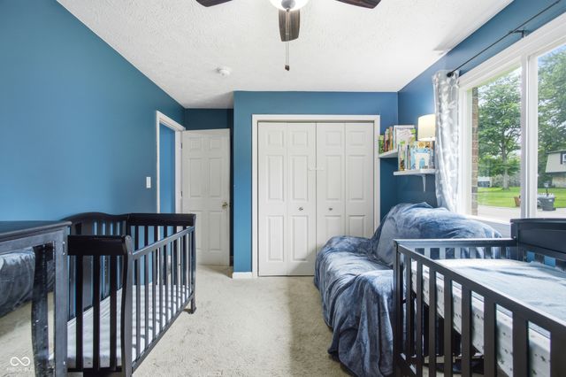 975 Stonegate Road, Greenwood, IN 46142