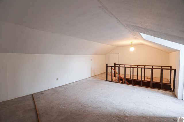 178 Lawson Ln, Benton, KY 42025