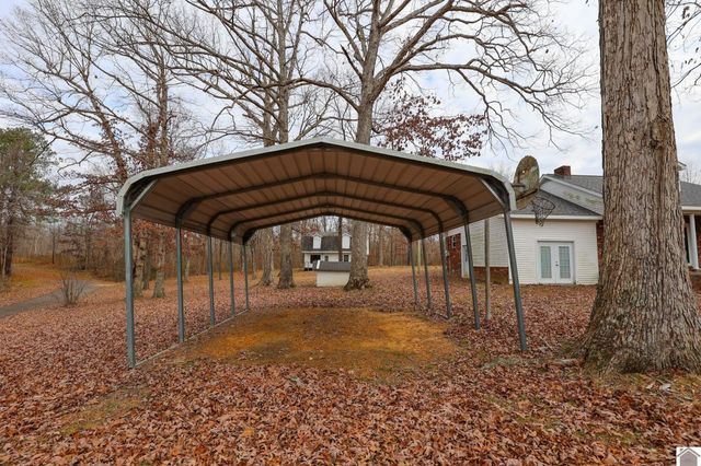 178 Lawson Ln, Benton, KY 42025