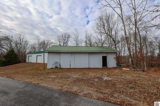 178 Lawson Ln, Benton, KY 42025