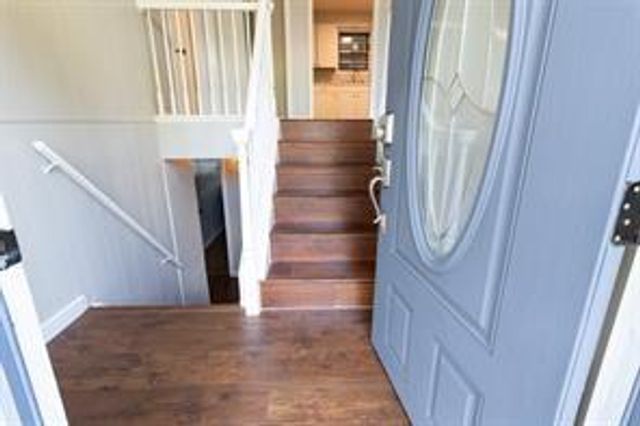 465 N Horton Street, La Grange, TX 78945