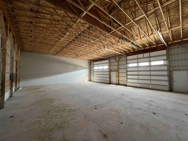 6819 S M-37, Kingsley, MI 49649