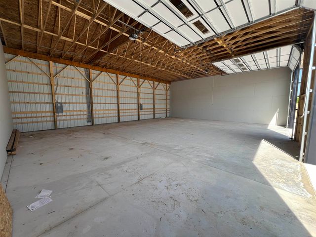 6819 S M-37, Kingsley, MI 49649