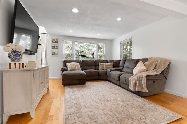 17 Stafford Road, Danvers, MA 01923