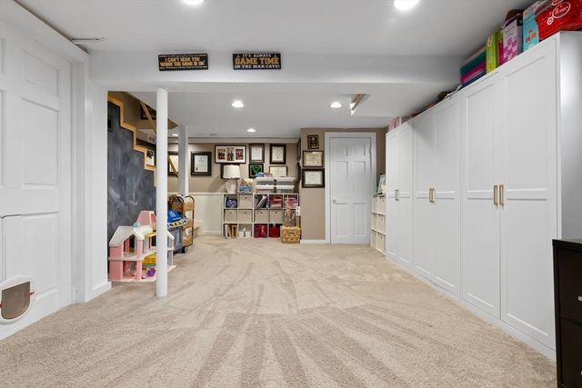 17 Stafford Road, Danvers, MA 01923