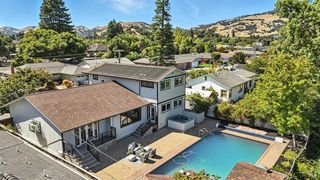 15 Arbor Cir, Novato, CA 94947