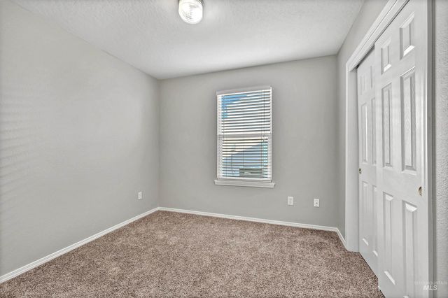 6986 S Dewberry Ave, Boise, ID 83709