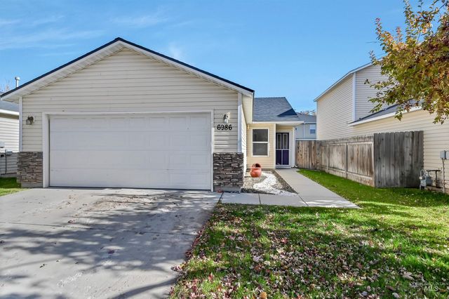 6986 S Dewberry Ave, Boise, ID 83709