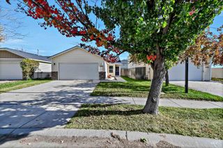 6986 S Dewberry Ave, Boise, ID 83709