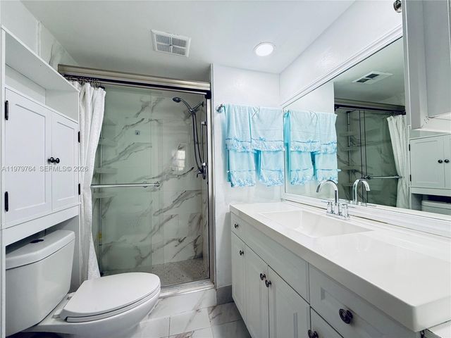 7891 N Sunrise Lakes Dr 310, Sunrise, FL 33322