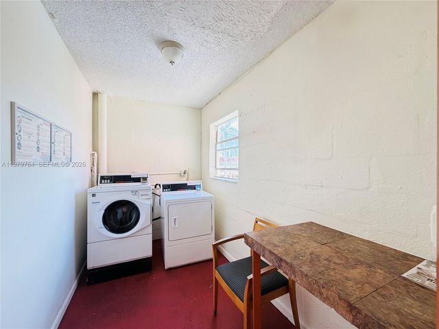 7891 N Sunrise Lakes Dr 310, Sunrise, FL 33322