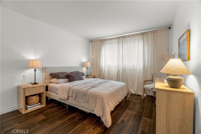 4637 Willis 208, Sherman Oaks, CA 91403