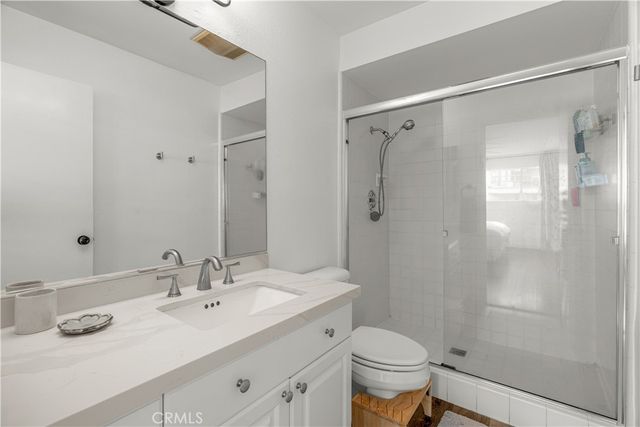 4637 Willis 208, Sherman Oaks, CA 91403