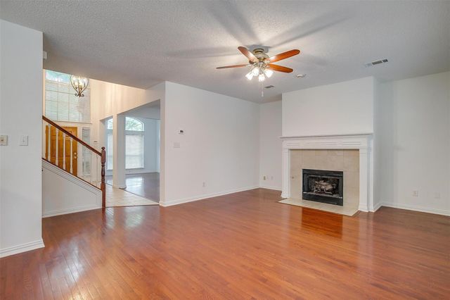 4601 Belladonna Drive, Fort Worth, TX 76123