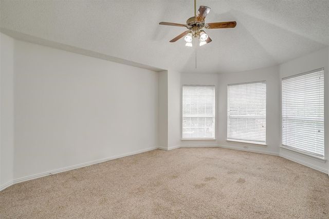 4601 Belladonna Drive, Fort Worth, TX 76123