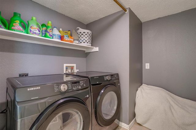 4601 Belladonna Drive, Fort Worth, TX 76123