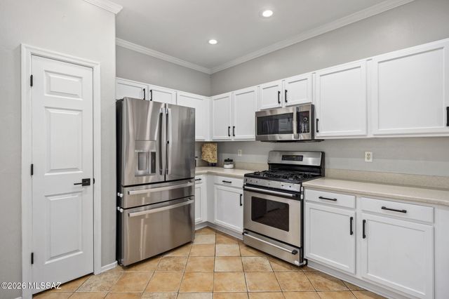 5520 W Crimson Bluff Drive, Marana, AZ 85658