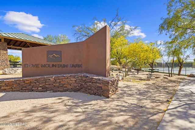 5520 W Crimson Bluff Drive, Marana, AZ 85658