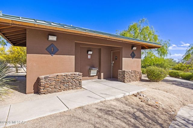 5520 W Crimson Bluff Drive, Marana, AZ 85658
