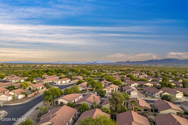 5520 W Crimson Bluff Drive, Marana, AZ 85658