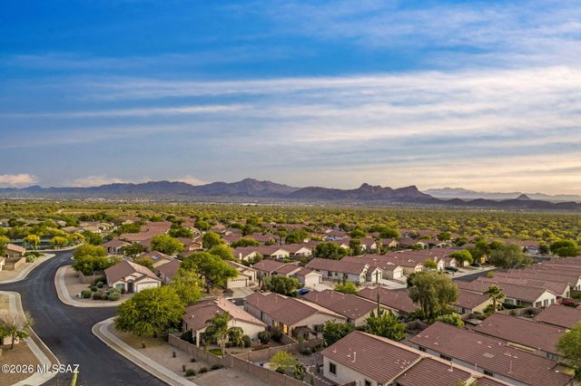 5520 W Crimson Bluff Drive, Marana, AZ 85658