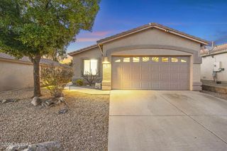 5520 W Crimson Bluff Drive, Marana, AZ 85658