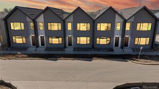 913 Edge Circle, Longmont, CO 80501