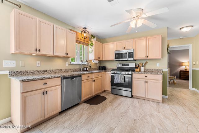 526 Leesville Road, Jackson, NJ 08527