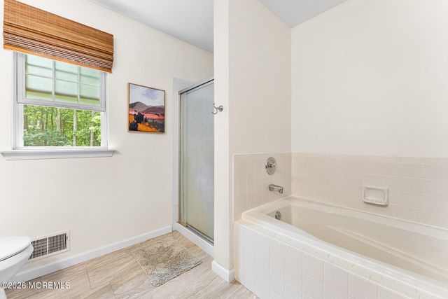 526 Leesville Road, Jackson, NJ 08527