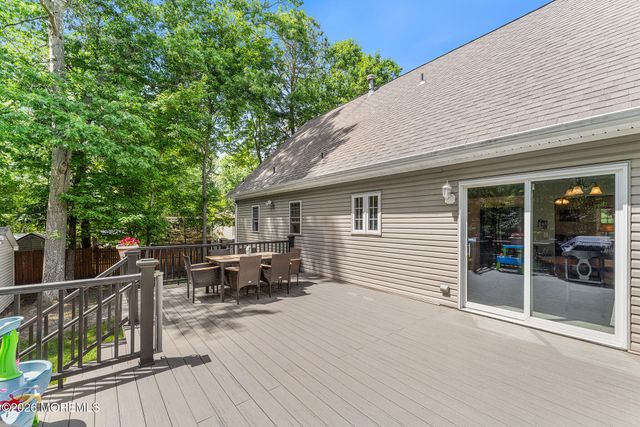 526 Leesville Road, Jackson, NJ 08527