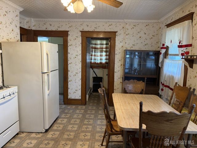 95 Emerson Street, Carteret, NJ 07008