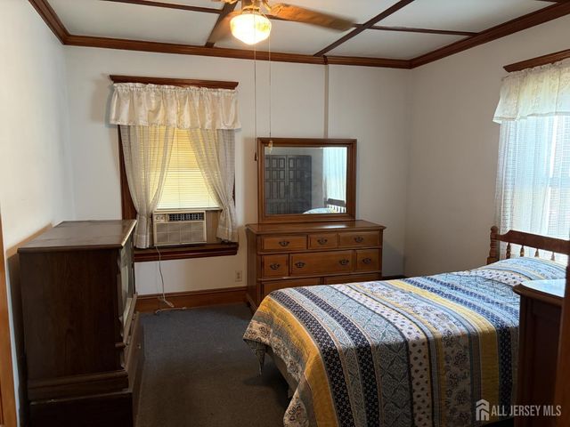 95 Emerson Street, Carteret, NJ 07008
