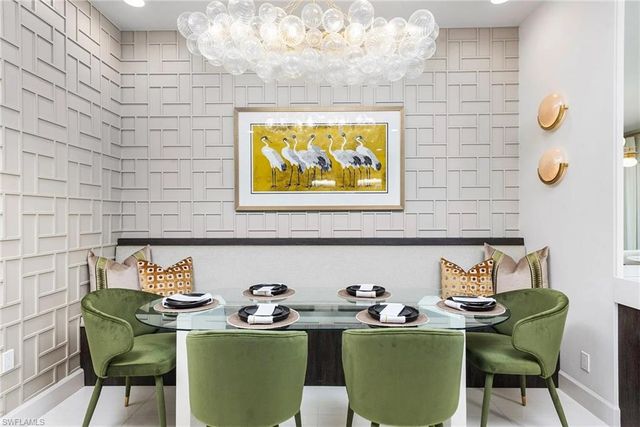 2538 Kingfisher DR, Naples, FL 34112