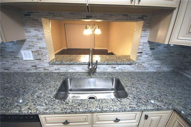 3071 Holiday Springs Boulevard 101, Margate, FL 33063