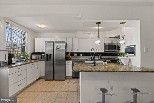 1107 E LYCOMING ST, Philadelphia, PA 19124