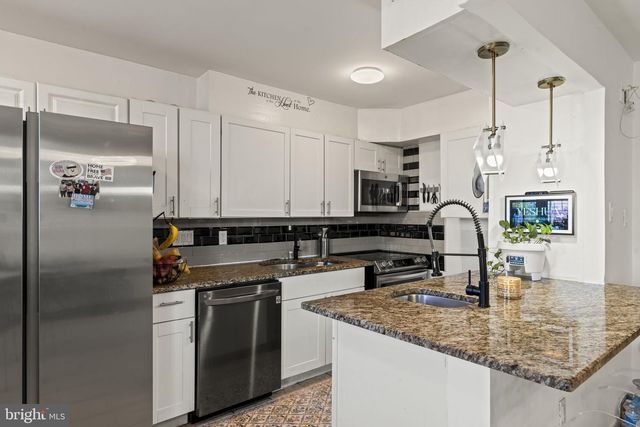 1107 E LYCOMING ST, Philadelphia, PA 19124