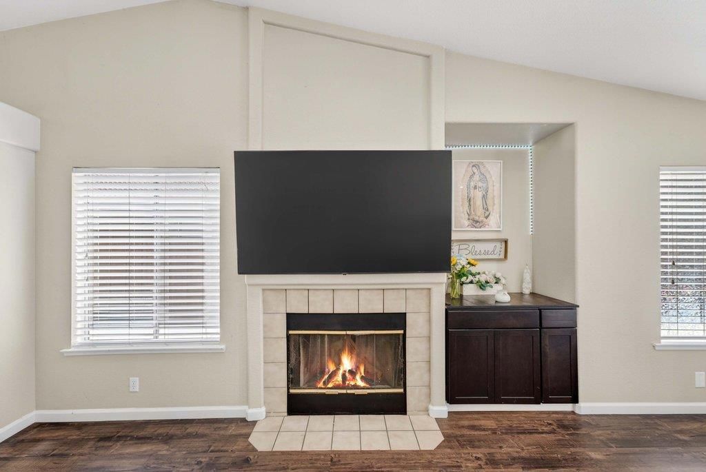 Image 14 of property listing at 651 Monte Carlo Drive, Hollister, CA 95023