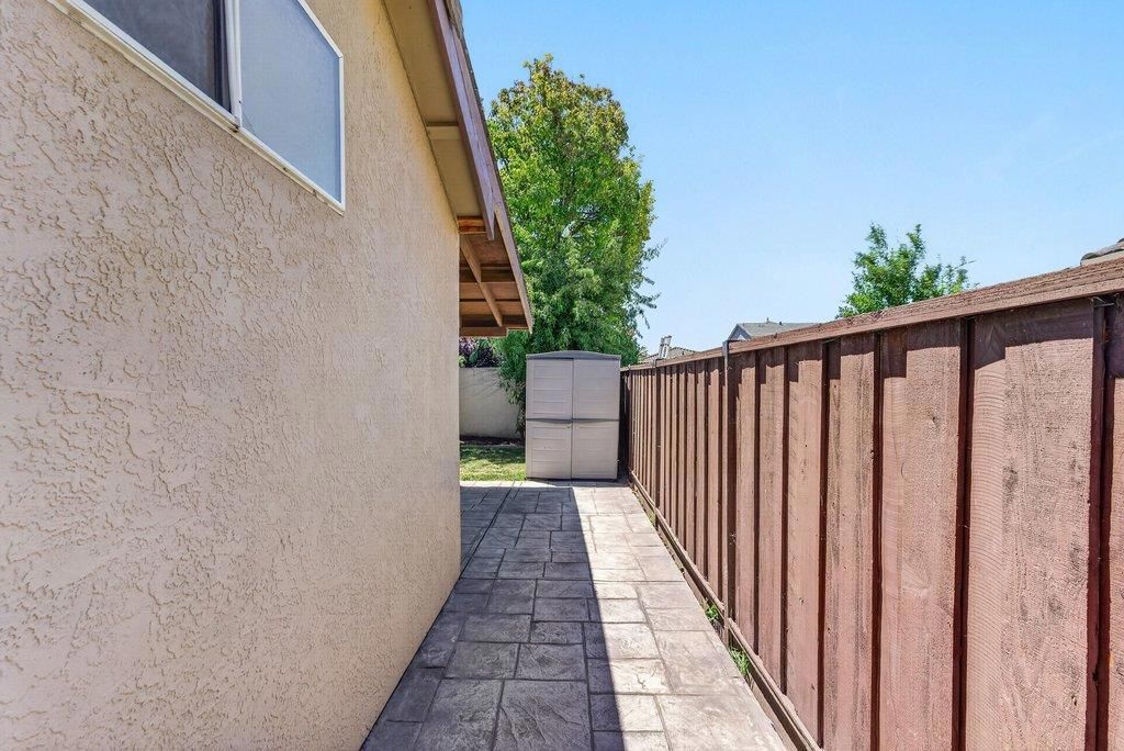 Image 35 of property listing at 651 Monte Carlo Drive, Hollister, CA 95023