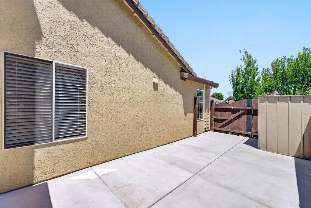 Image 36 of property listing at 651 Monte Carlo Drive, Hollister, CA 95023