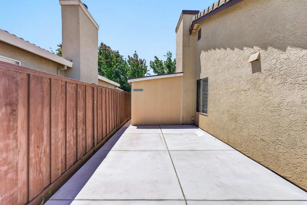 Image 37 of property listing at 651 Monte Carlo Drive, Hollister, CA 95023