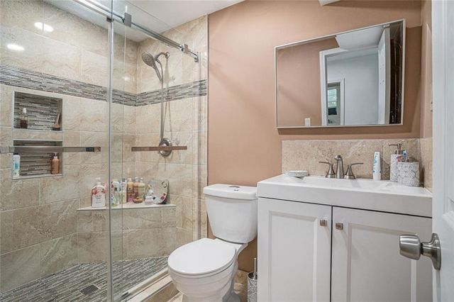 992 Brian Lane, Forest Park, GA 30297