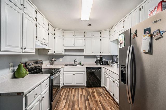 992 Brian Lane, Forest Park, GA 30297
