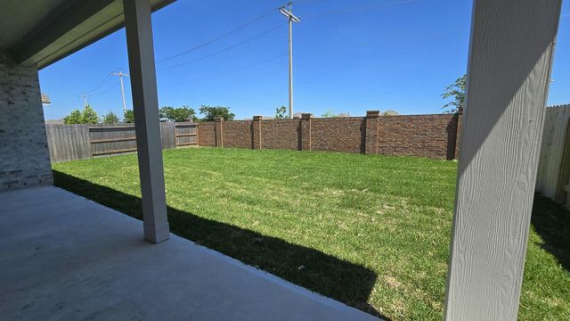 13411 Harbor Point Drive, Texas City, TX 77568